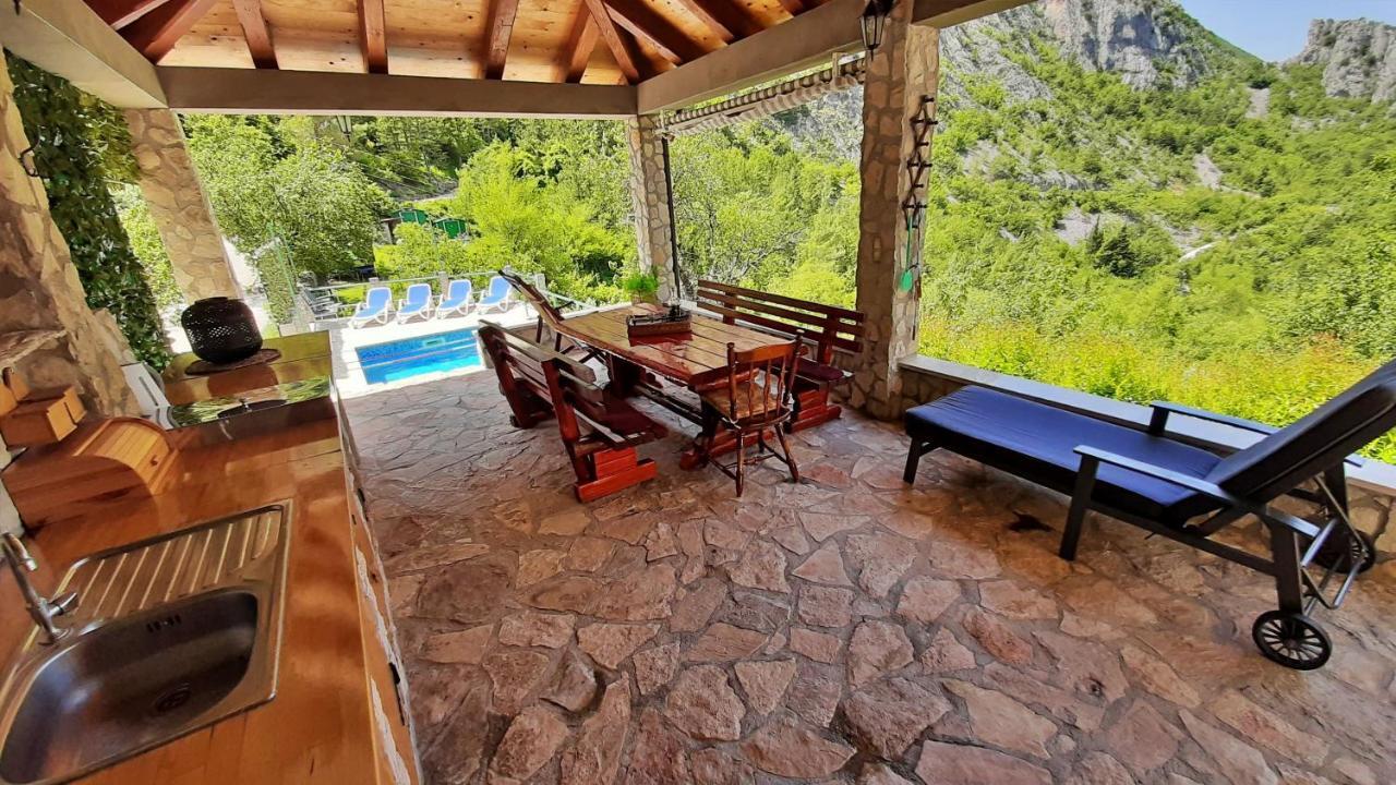 Holiday Home With A Private Pool Podspilje  Exterior photo